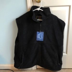 Baru sports.    Size 3XL.  Black Vest.  (Man)